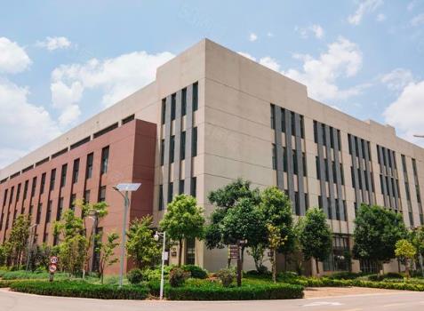 # 滇中新区智能制造产业园 标准厂房火热招商 (房东直租·无中介)