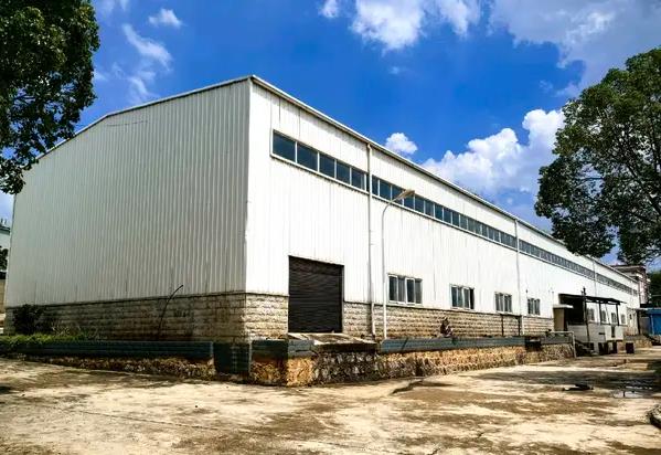 嵩明城区核心临街独院出租（国有双证·全业态可改建）