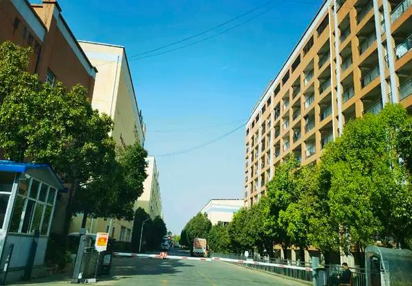 嵩明杨林恒宸工业园仓库出租 1500㎡ 房东直租